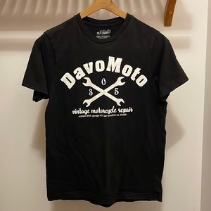 Davo Motto Vintage Motorcycle Repair Shop T-Shirt - Small